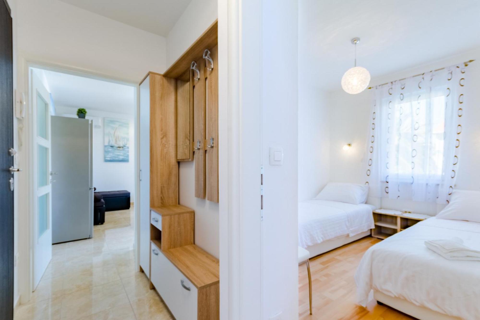 Apartments The Brothers Supetar Zimmer foto